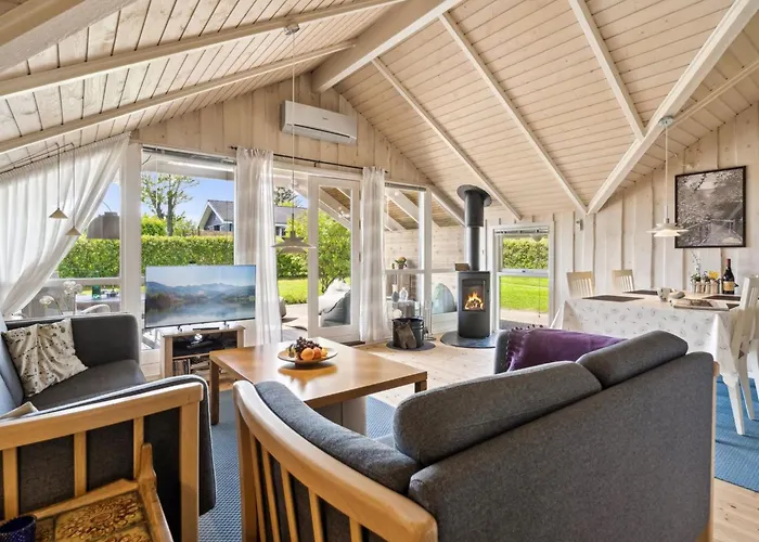 Esther - 500m From The Sea By Interhome Holiday home Egernsund