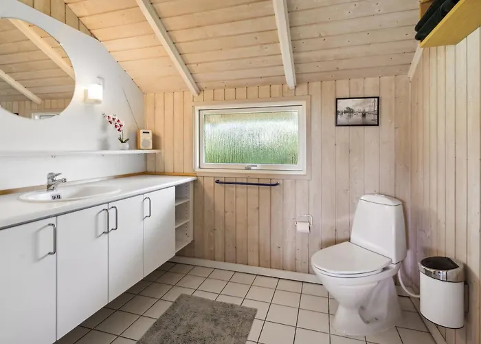 Esther - 500m From The Sea By Interhome Holiday home