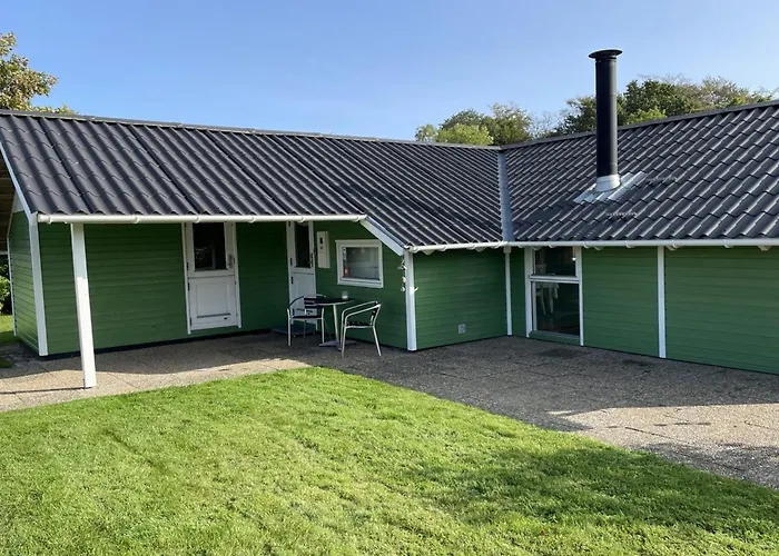 Esther - 500m From The Sea By Interhome *